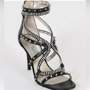 MICHAEL KORS Heels Womens Size 8.5 Black Leather Larissa Studded Spiked Sandal